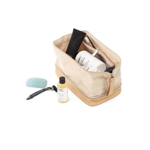 NWT BEIS Dopp Kit Cosmetic Bag in Beige - Picture 6 of 7